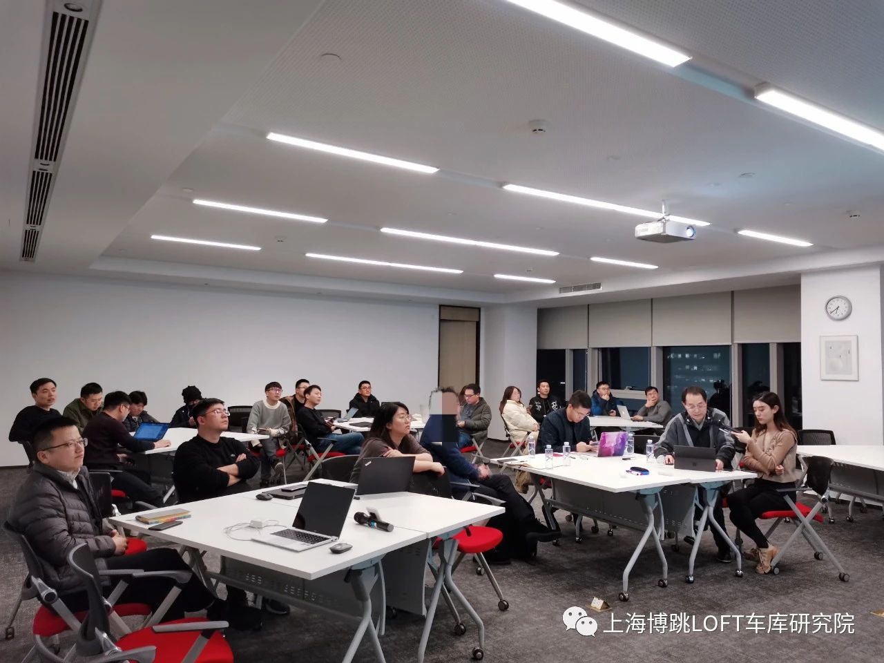 琼中杭州LOFT车库专题会